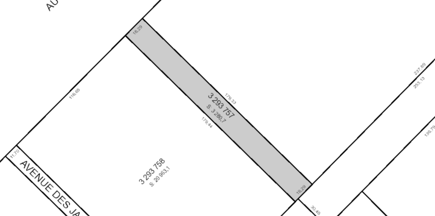 Tax Sale Bécancour, Quebec - 3 293 757